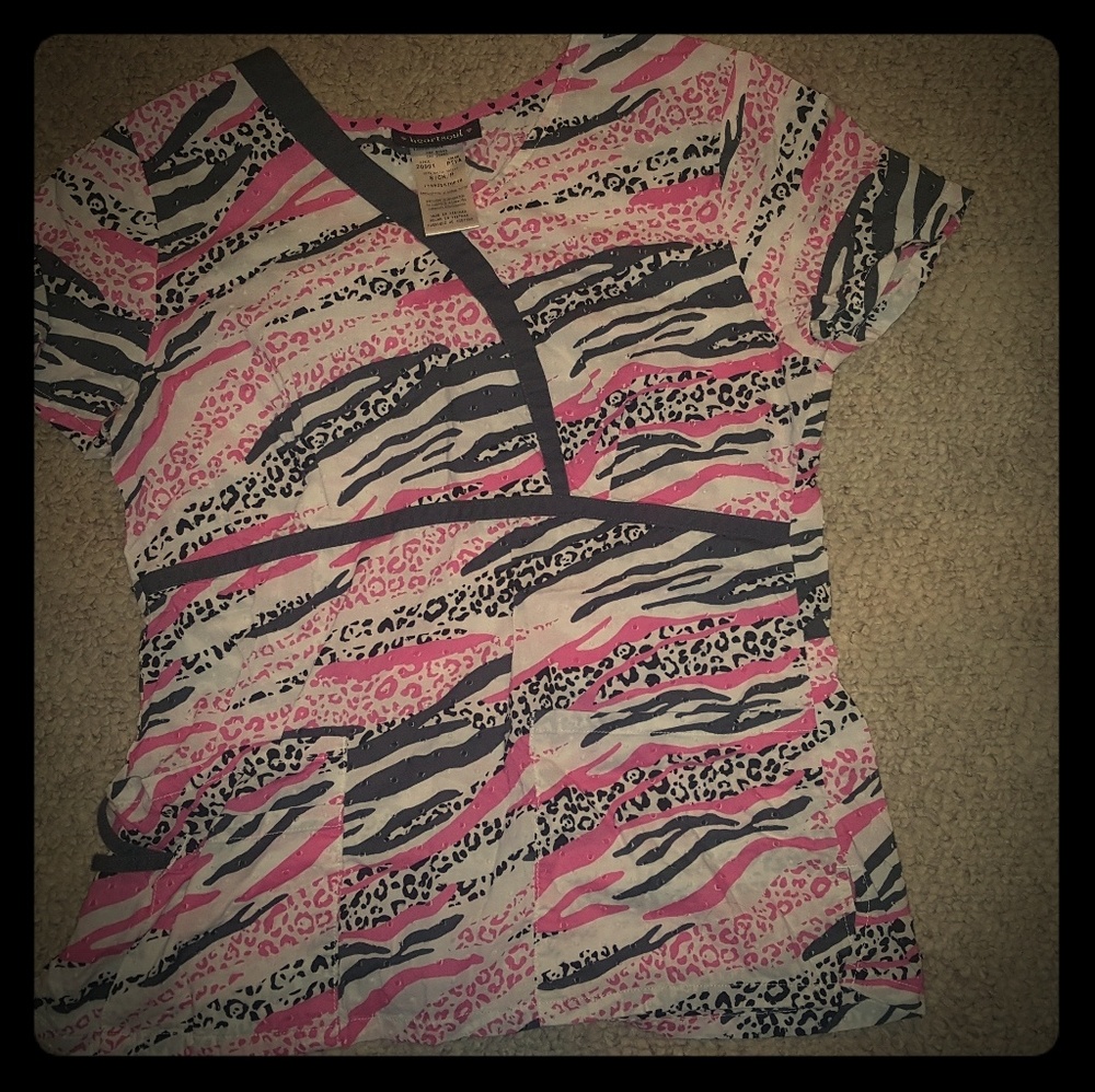 Heart & Soul Small Scrub Top